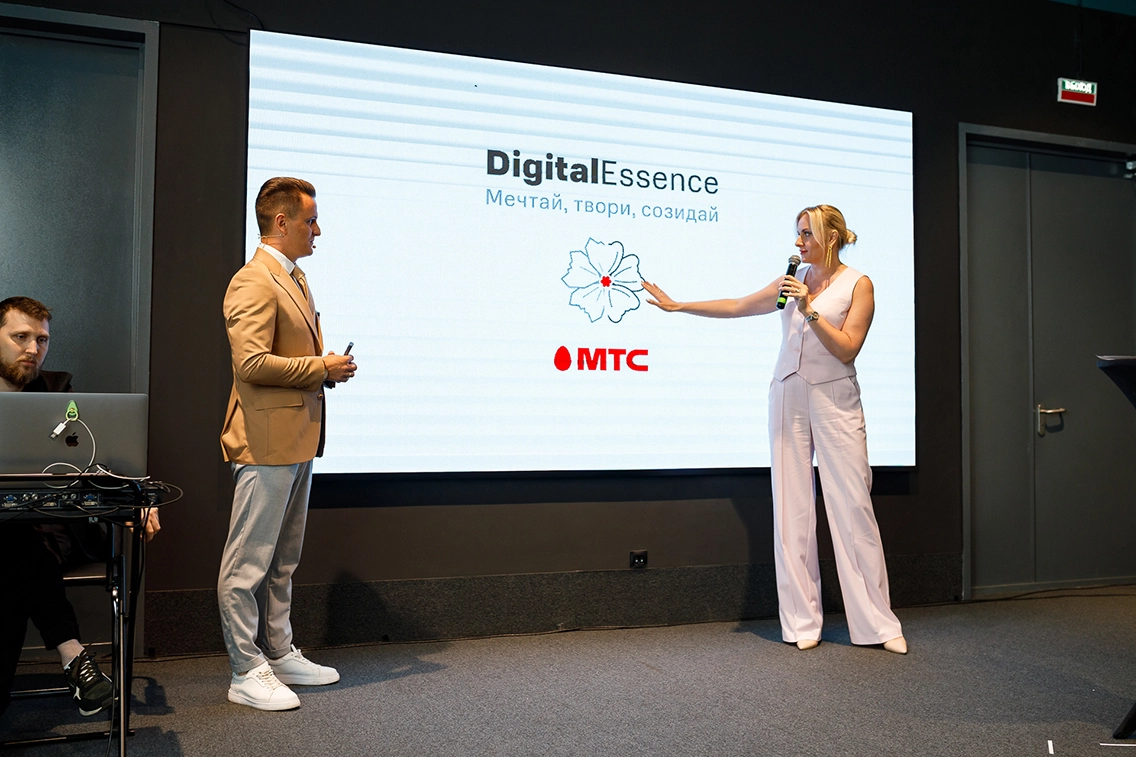 Эмоциональная связь: МТС представил собственный аромат бренда DigitalEssence, вдохновленный технологиями
