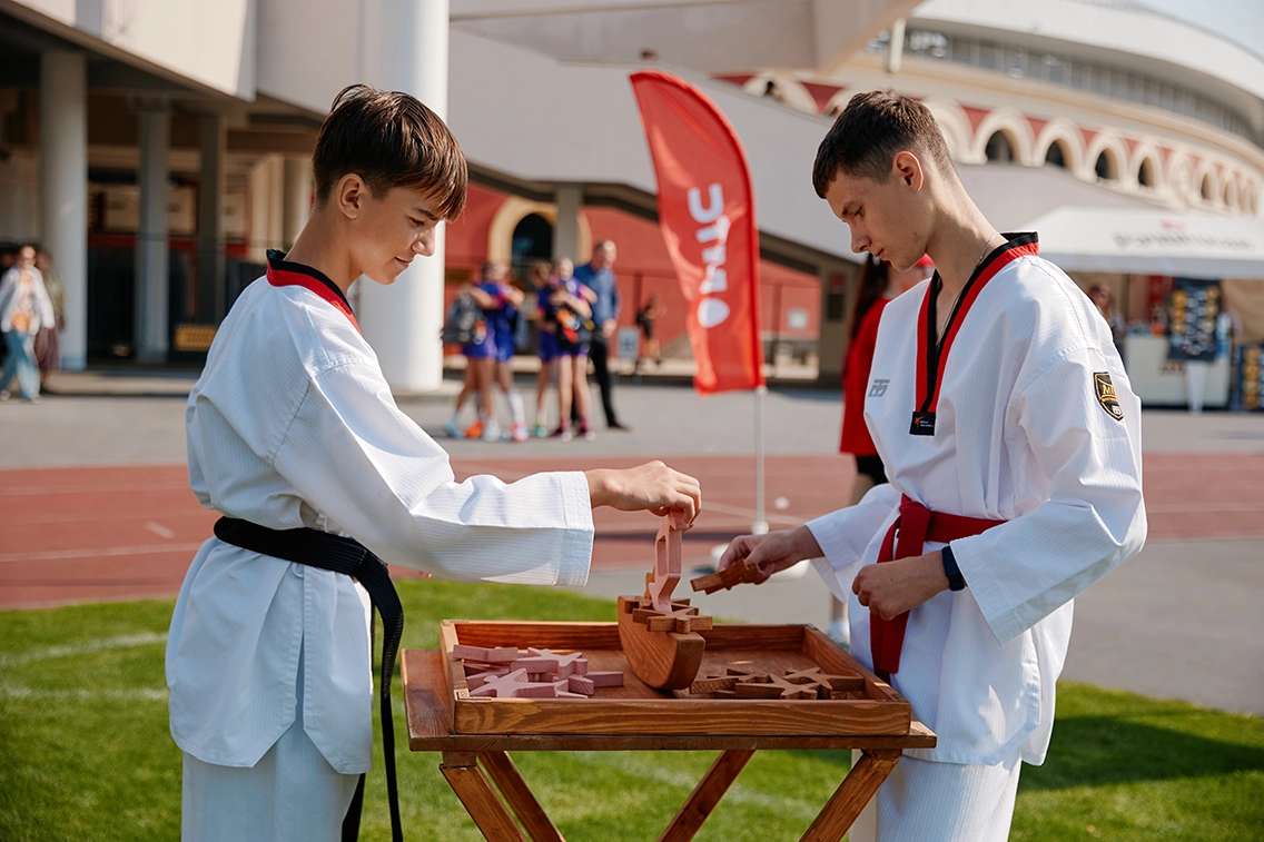 Спорт, улыбки и помощь: в Минске состоялся Семейный забег